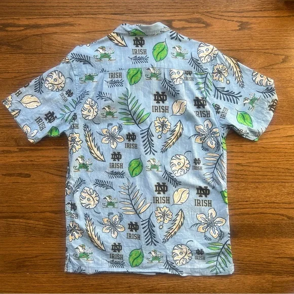 Notre Dame Fighting Irish Tropical Floral Men’s Shirt - Picture 4 of 7